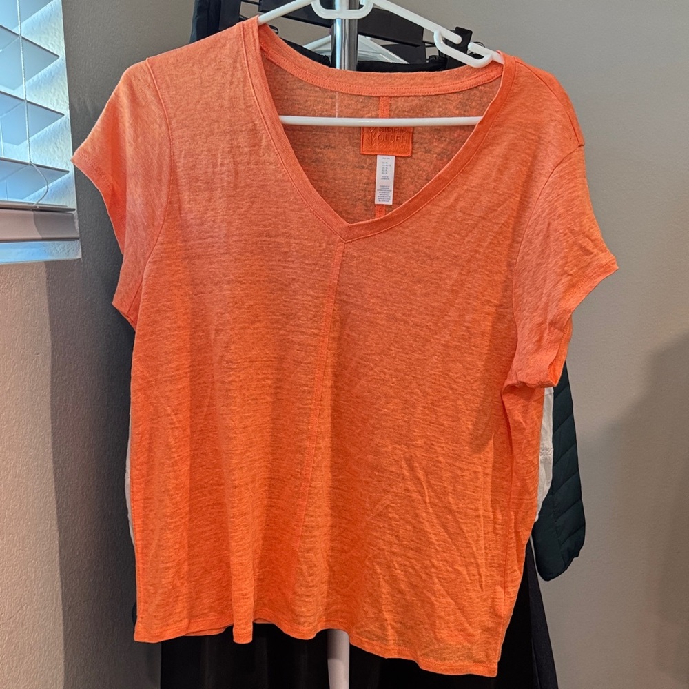 Sigrid Olsen Short Sleeve V-Neck Tee in Bright Orange